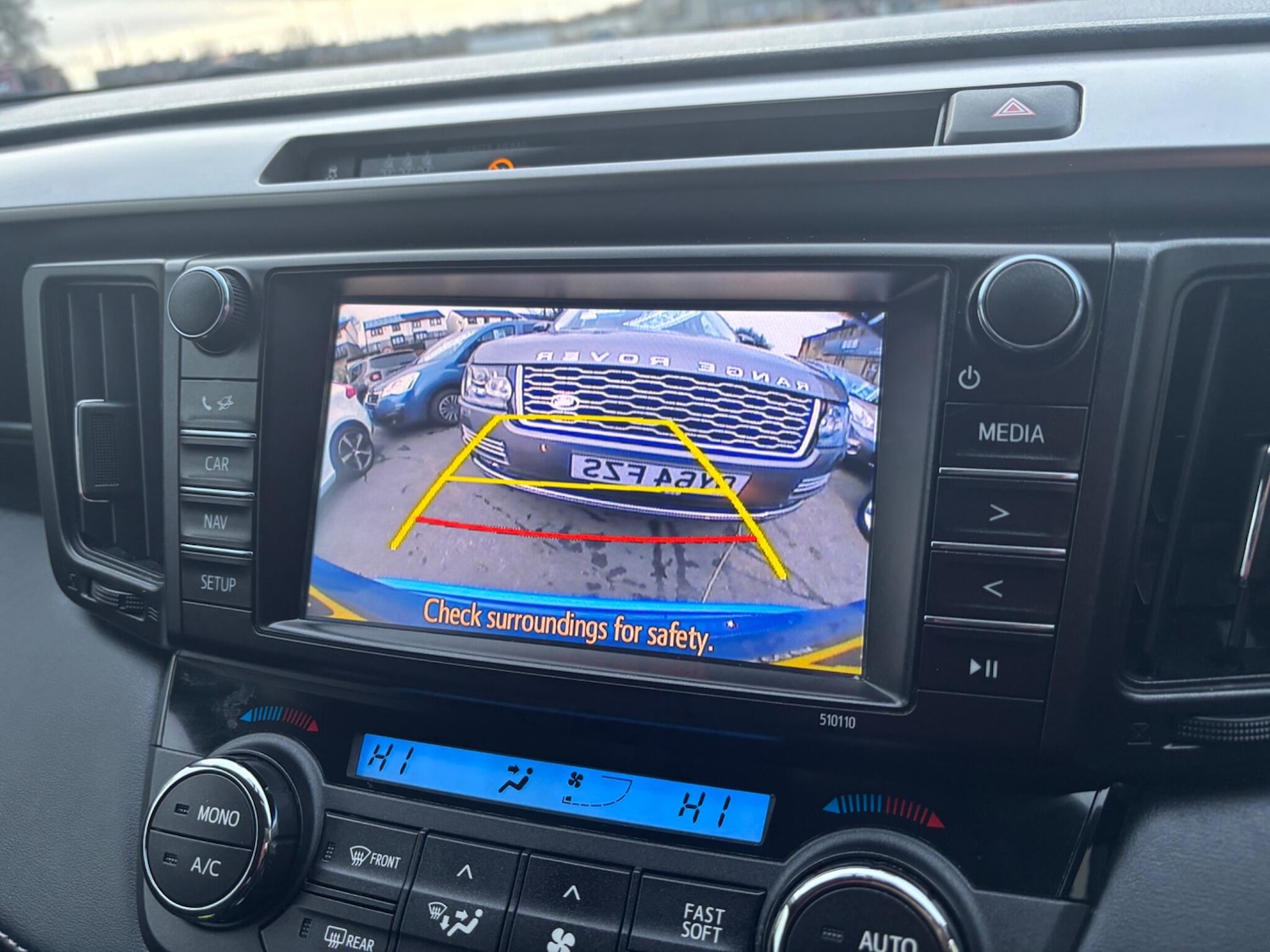 Used Toyota RAV4 2017 for sale - 76700817: Photo 11