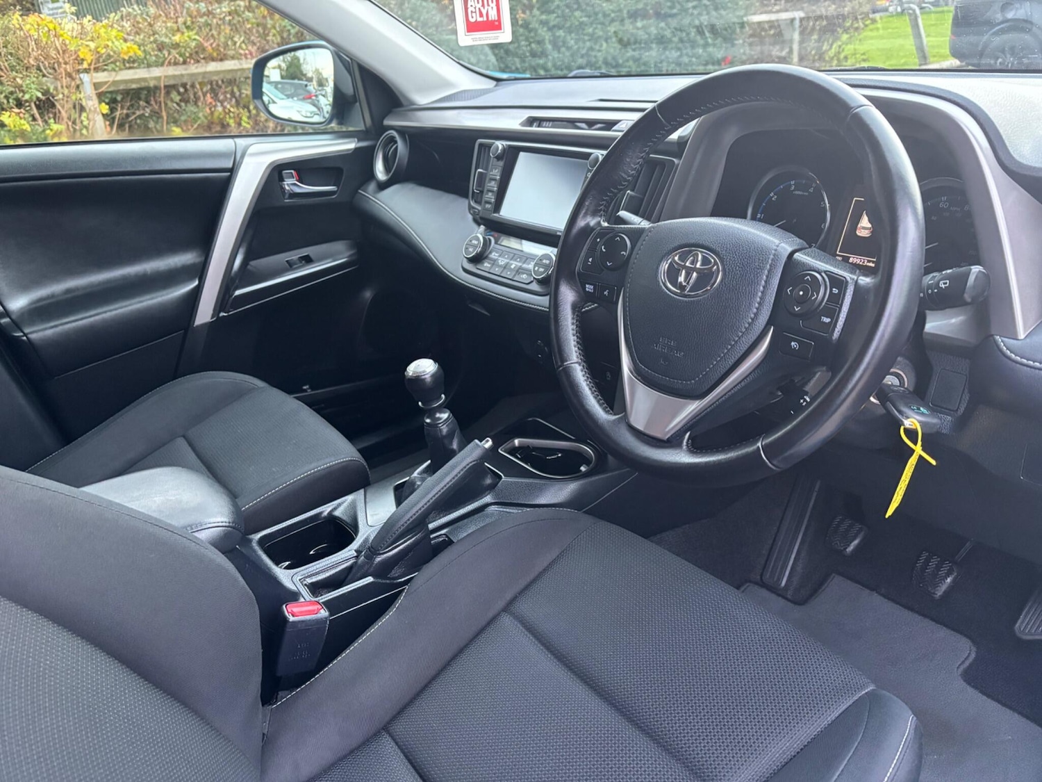 Used Toyota RAV4 2017 for sale - 76700817: Photo 14