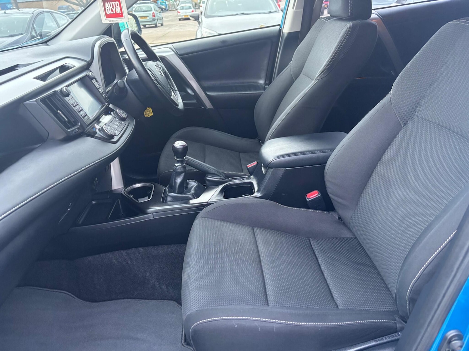 Used Toyota RAV4 2017 for sale - 76700817: Photo 15