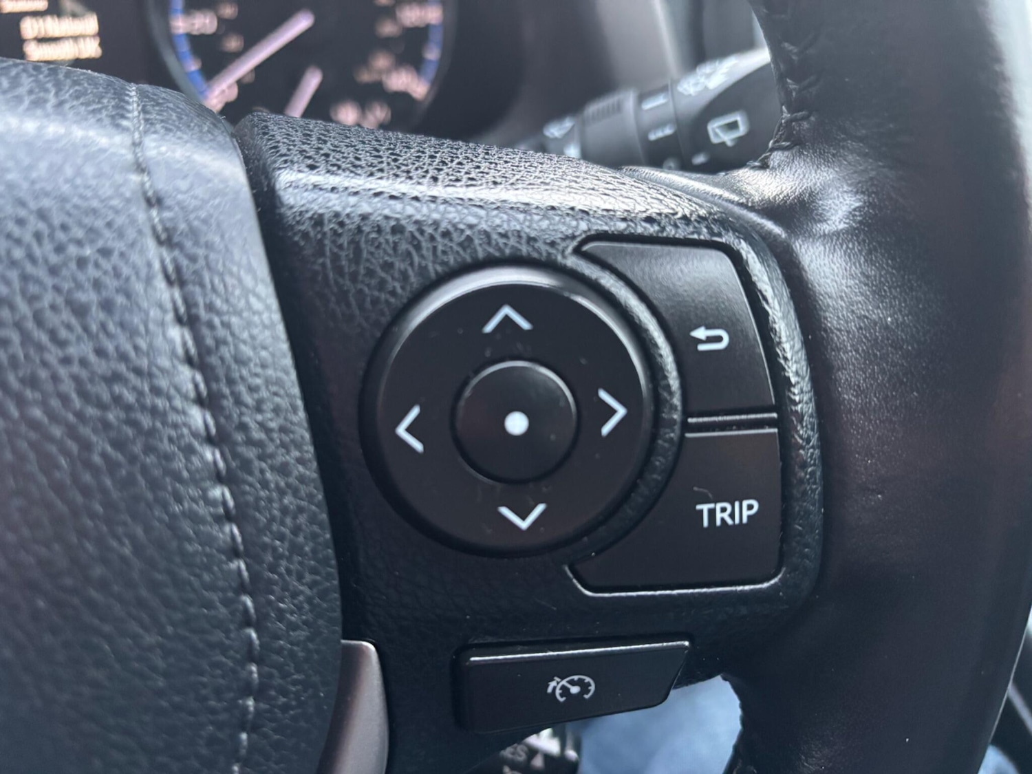 Used Toyota RAV4 2017 for sale - 76700817: Photo 20