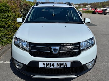 Used Dacia Sandero Stepway 2014 for sale - 78347225: Photo