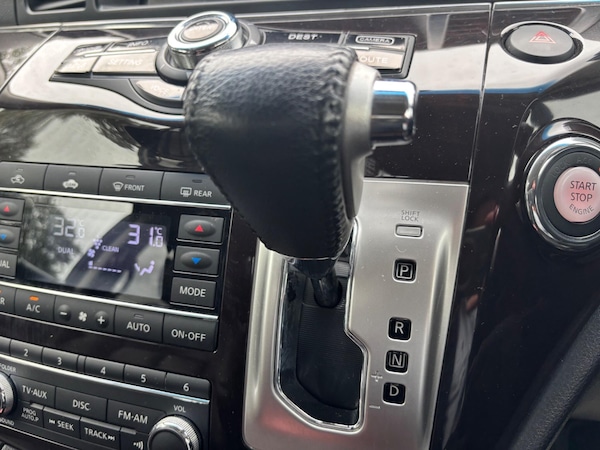 Used Nissan Elgrand 2021 for sale - 75808775: Photo 11