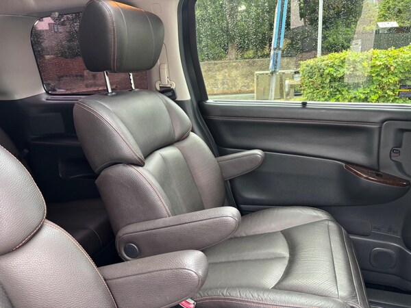Used Nissan Elgrand 2021 for sale - 75808775: Photo 14