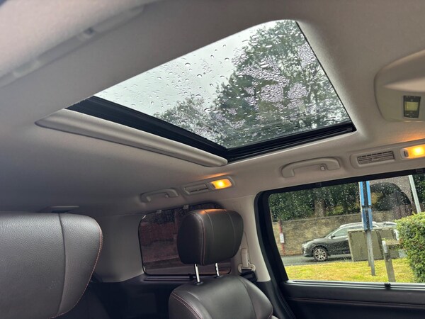 Used Nissan Elgrand 2021 for sale - 75808775: Photo 37