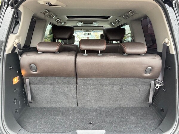 Used Nissan Elgrand 2021 for sale - 75808775: Photo 43