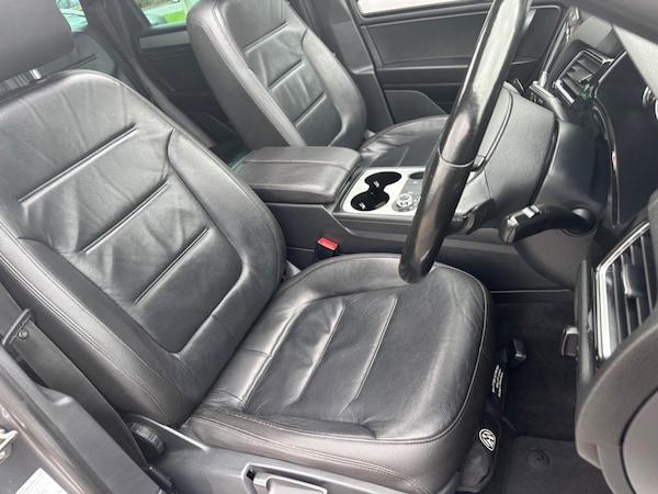 Used Volkswagen Touareg 2013 for sale - 76152627: Photo 13