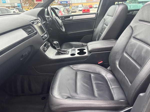Used Volkswagen Touareg 2013 for sale - 76152627: Photo 14