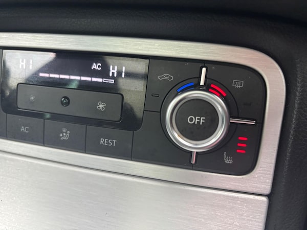 Used Volkswagen Touareg 2013 for sale - 76152627: Photo 22