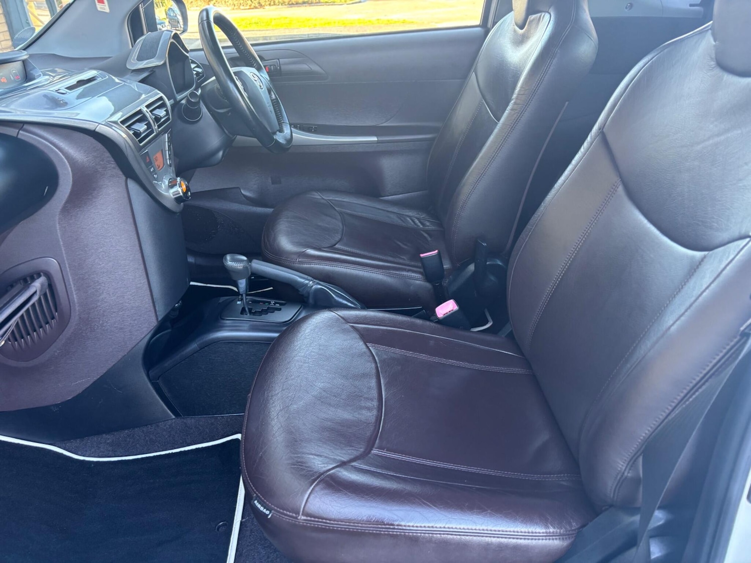 Used Toyota IQ 2009 for sale - 76380492: Photo 10