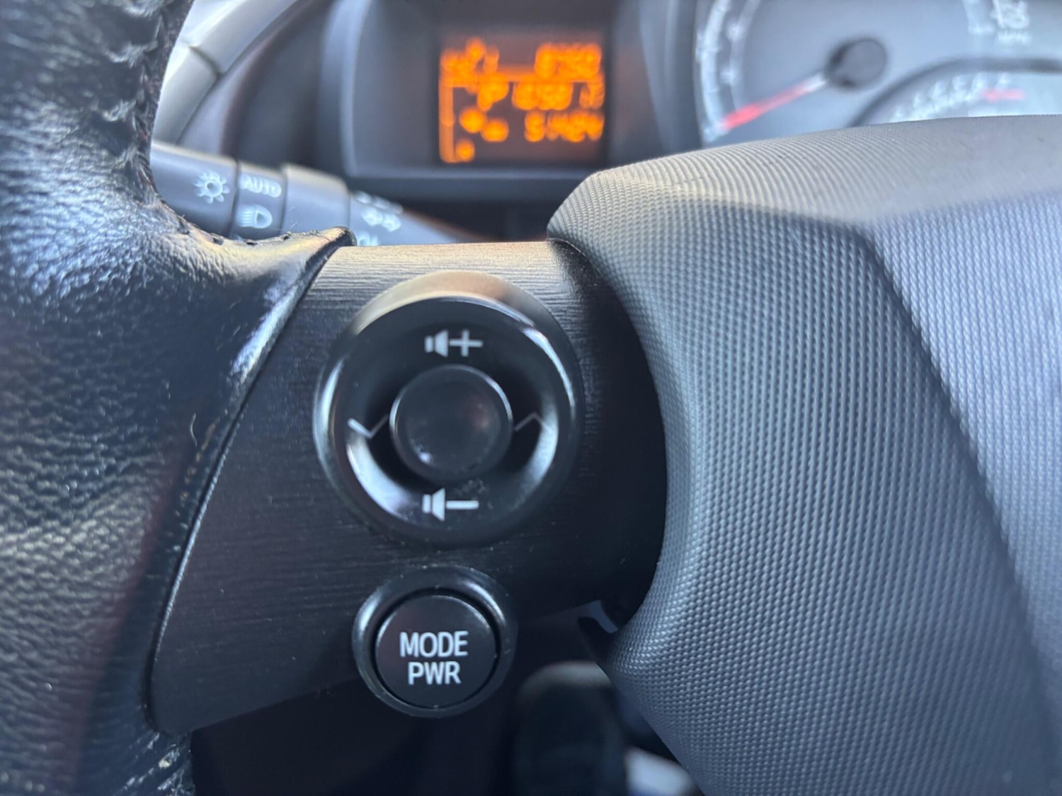 Used Toyota IQ 2009 for sale - 76380492: Photo 17