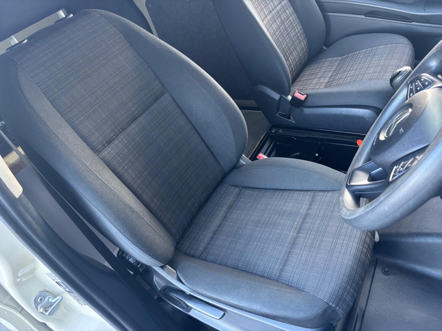 Used Mercedes-Benz Vito 2018 for sale - 76989189: Photo 34