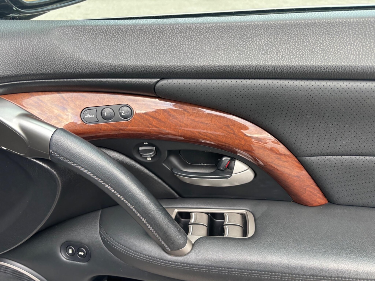 Used Honda Legend 2008 for sale - 77883297: Photo 26