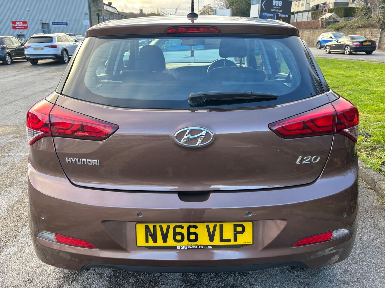 Used Hyundai i20 2017 for sale - 76702332: Photo 6
