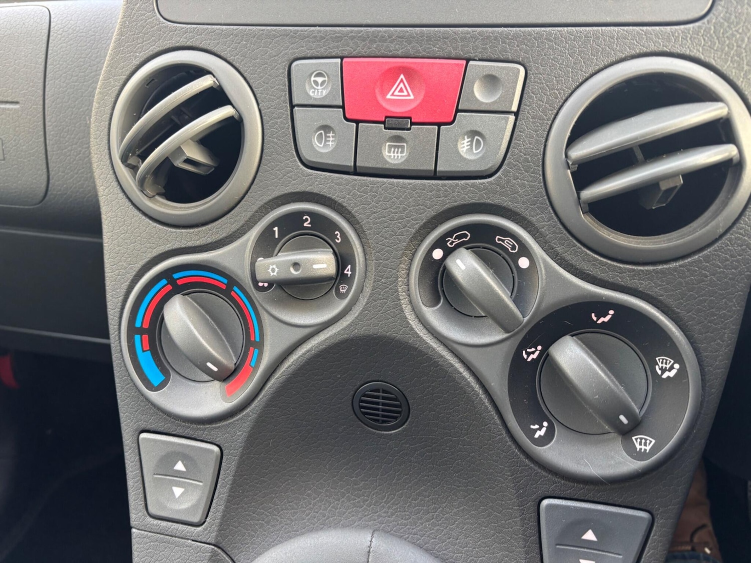 Used Fiat Panda 2008 for sale - 77396585: Photo 17