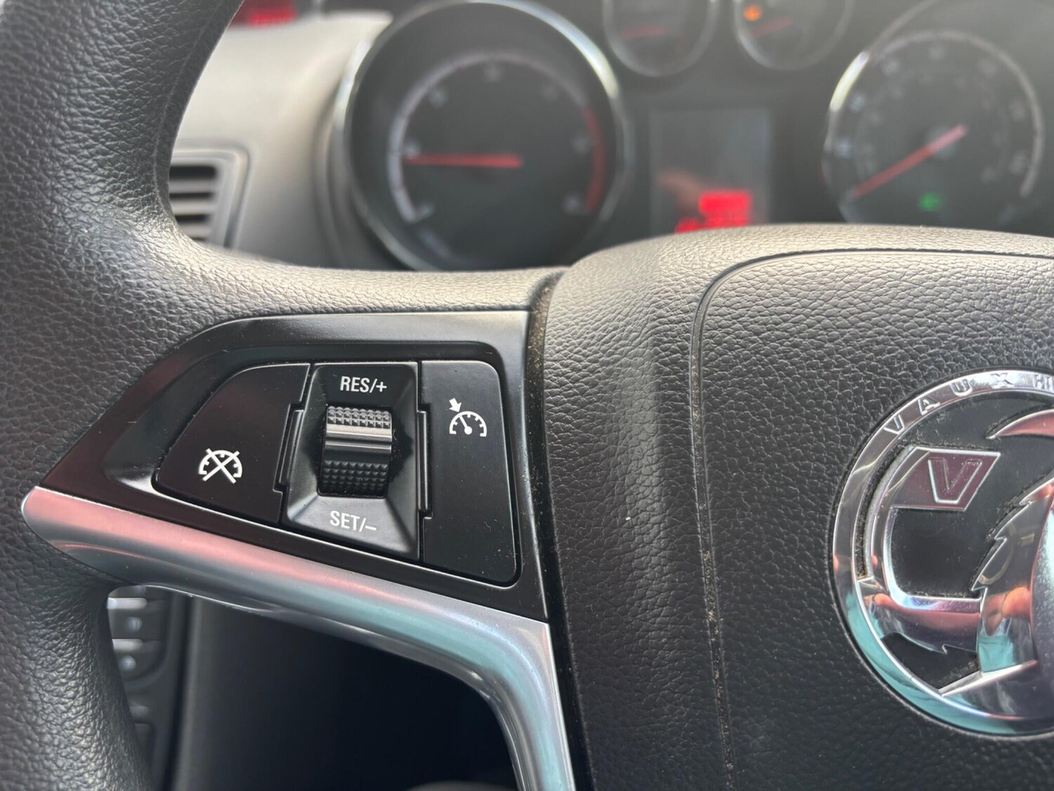 Used Vauxhall Meriva 2011 for sale - 76215369: Photo 14