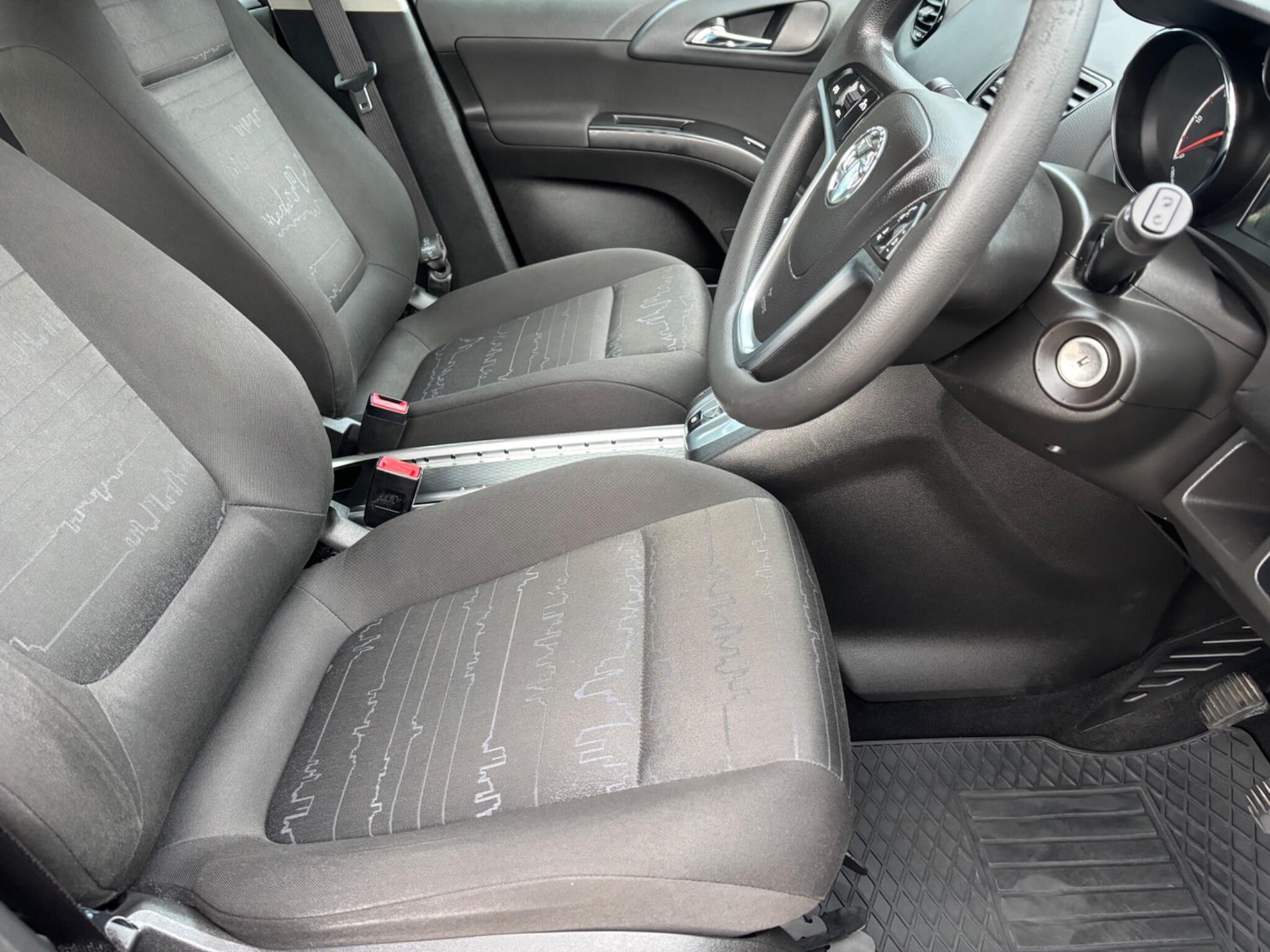 Used Vauxhall Meriva 2011 for sale - 76215369: Photo 9