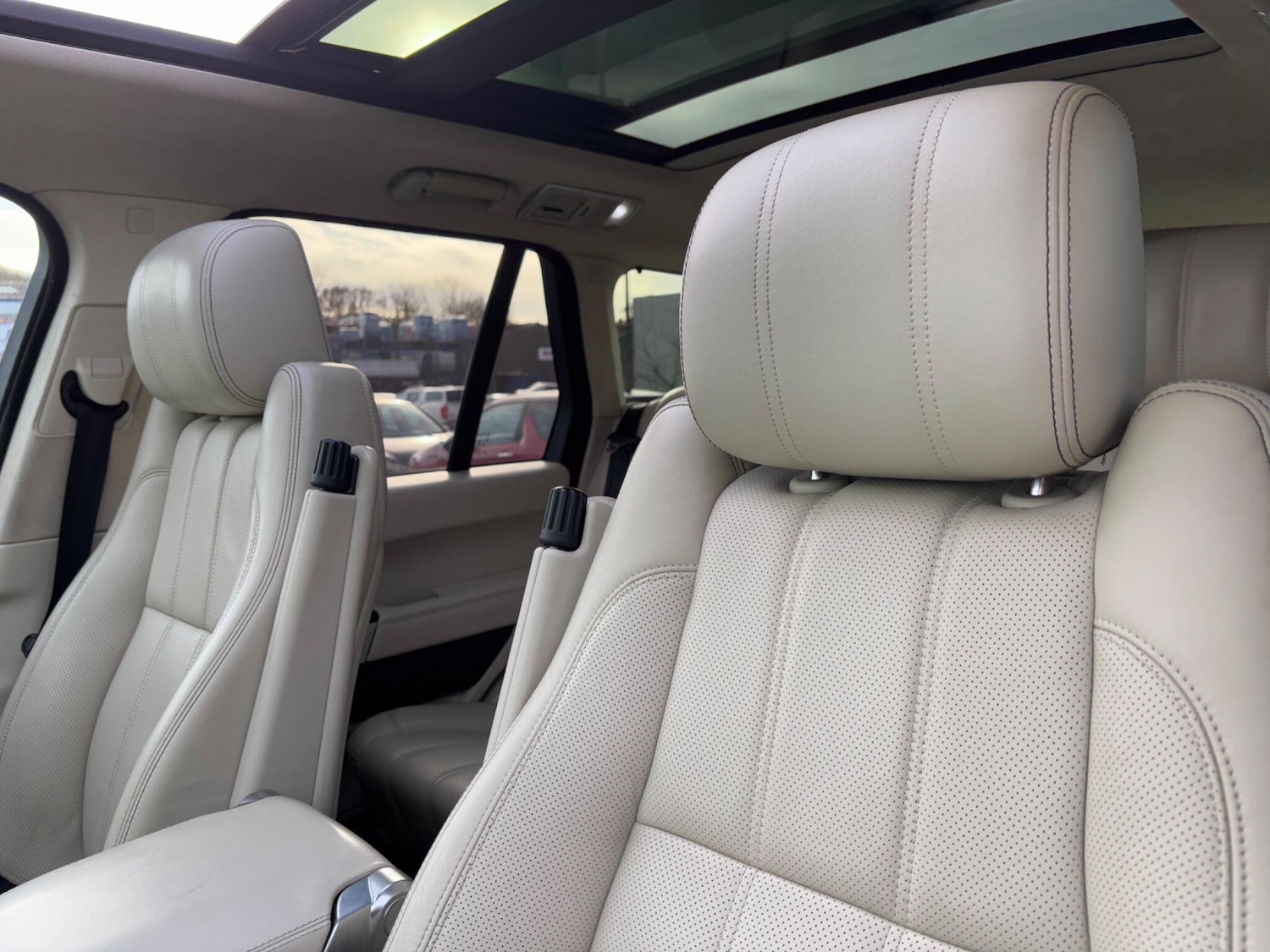 Used Land Rover Range Rover 2014 for sale - 76990693: Photo 21