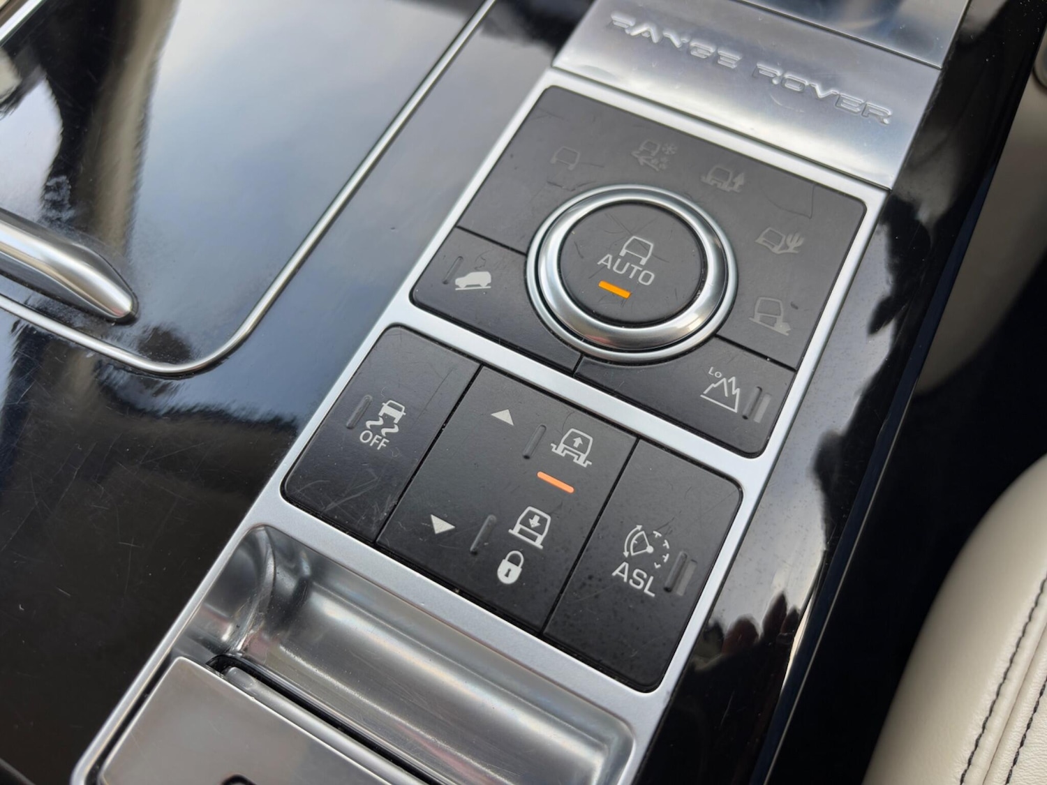 Used Land Rover Range Rover 2014 for sale - 76990693: Photo 22