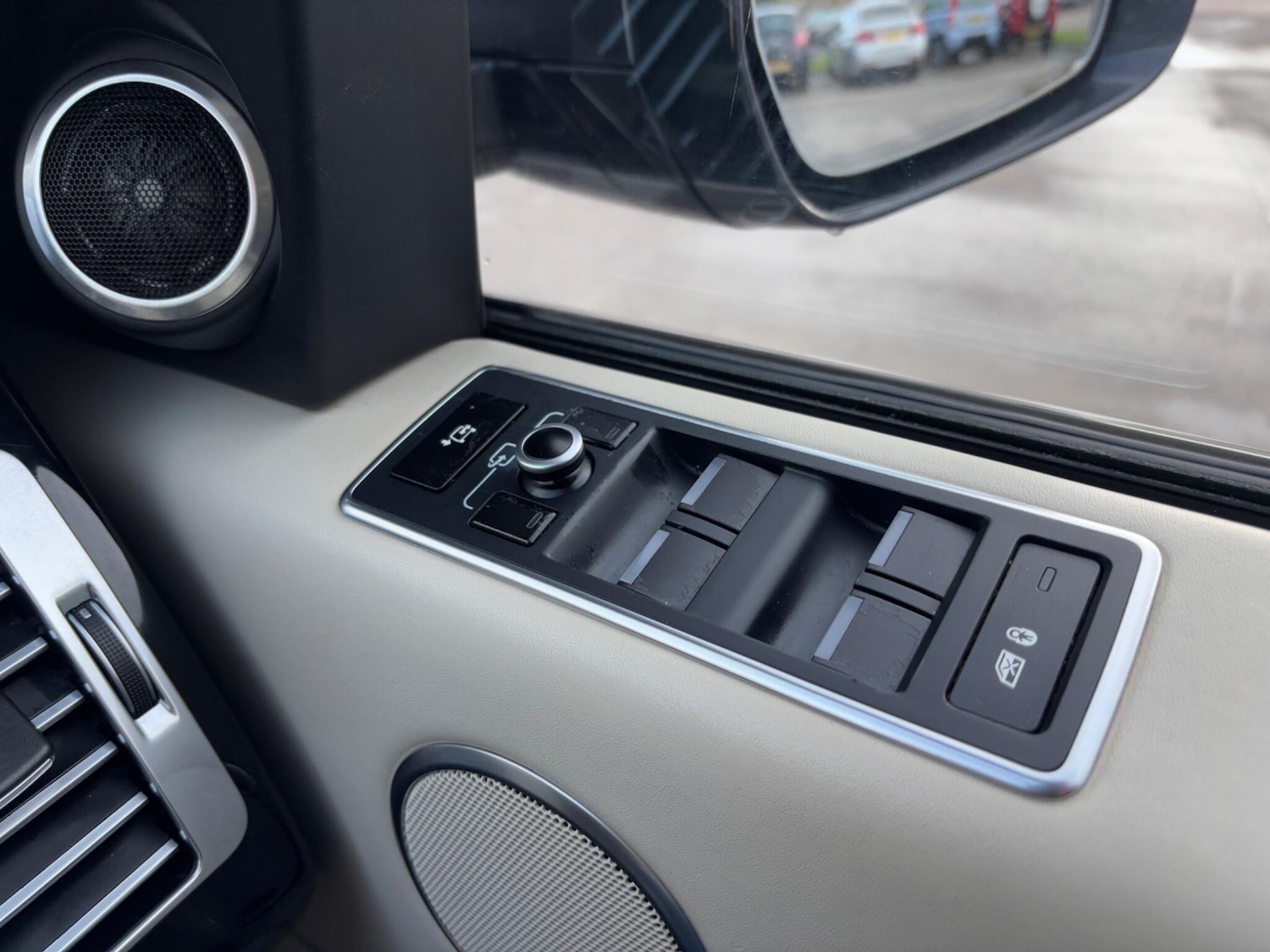 Used Land Rover Range Rover 2014 for sale - 76990693: Photo 23