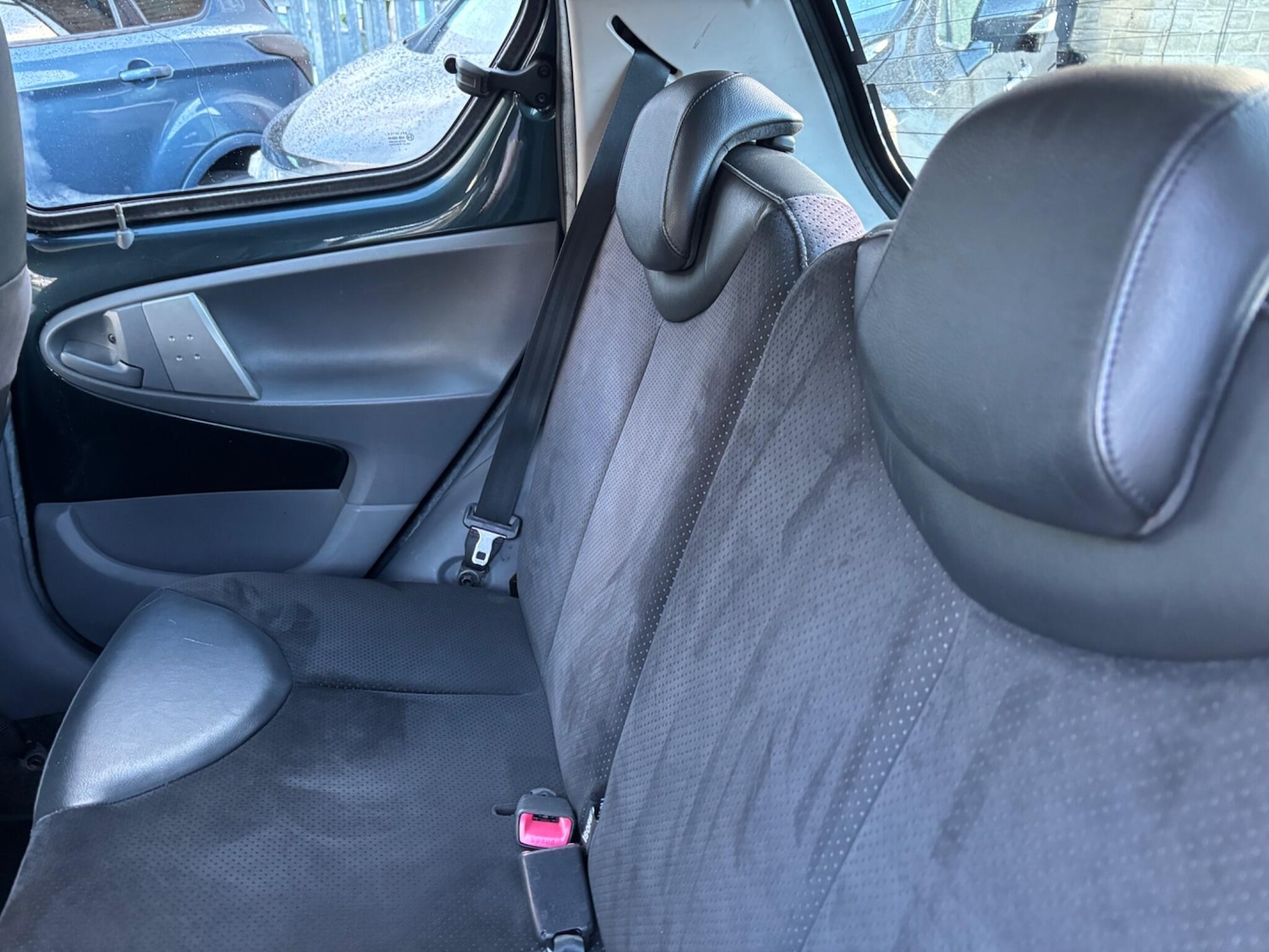 Used Toyota AYGO 2012 for sale - 76688735: Photo 15