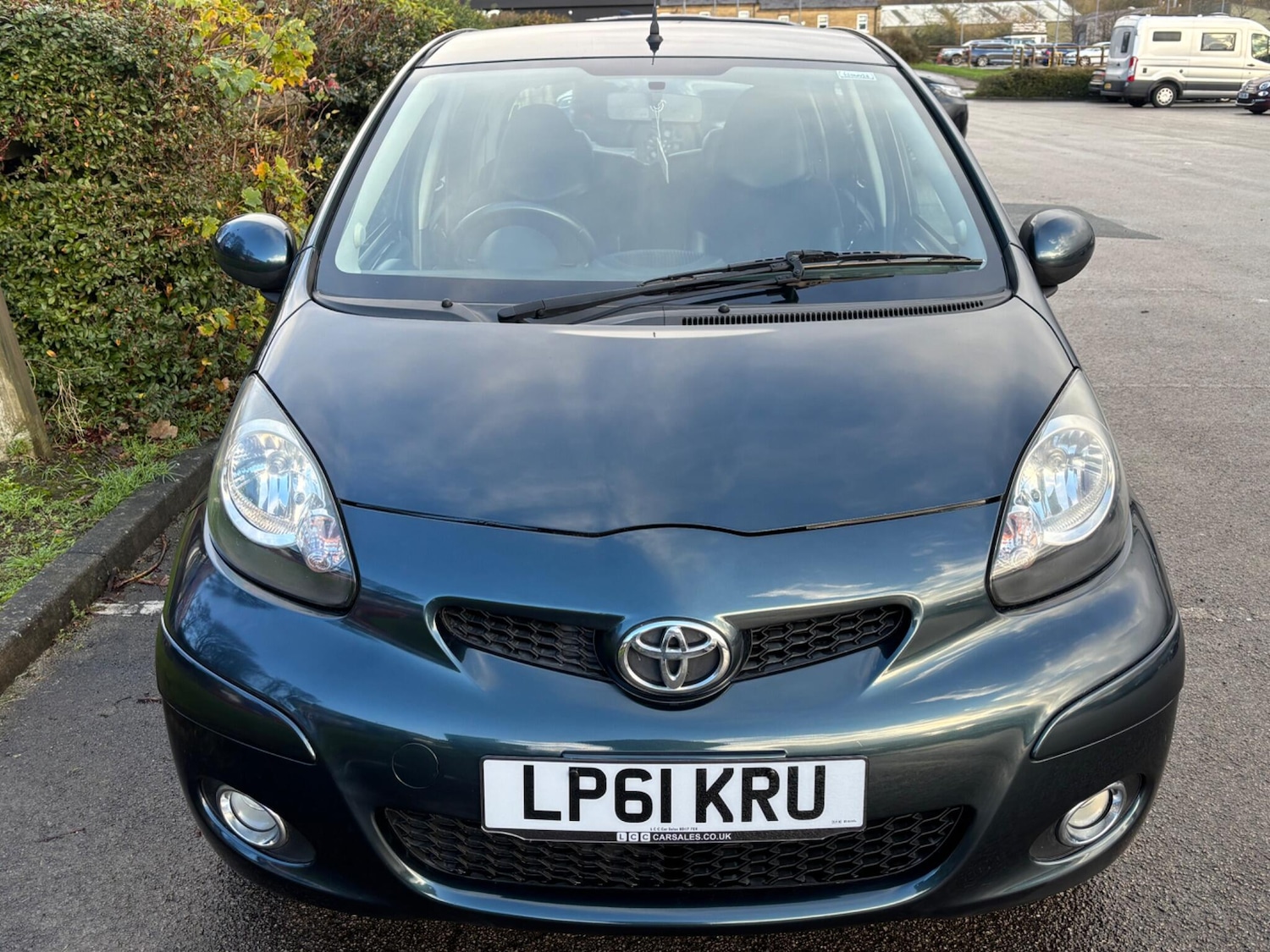 Used Toyota AYGO 2012 for sale - 76688735: Photo 2