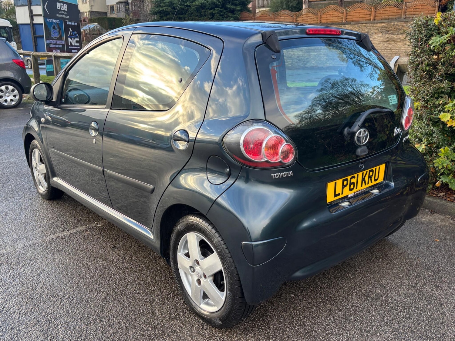 Used Toyota AYGO 2012 for sale - 76688735: Photo 4