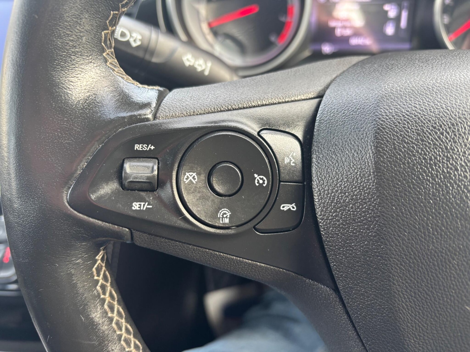 Used Vauxhall Astra 2017 for sale - 77343762: Photo 17