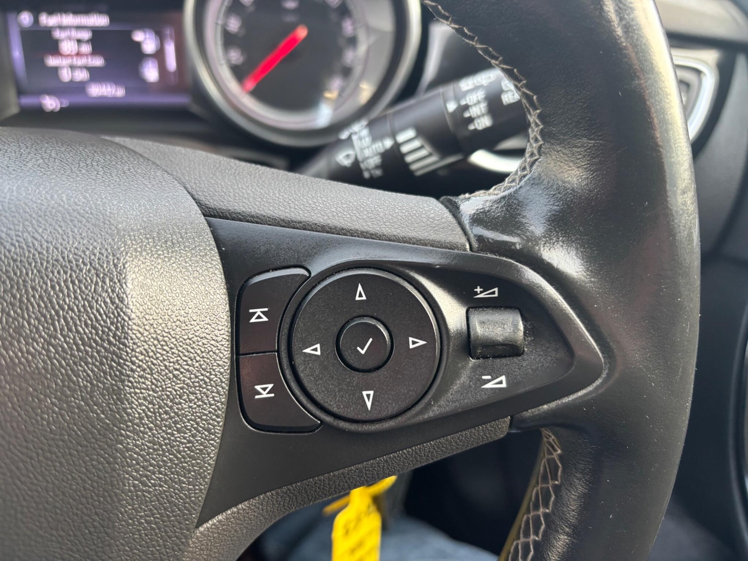 Used Vauxhall Astra 2017 for sale - 77343762: Photo 18