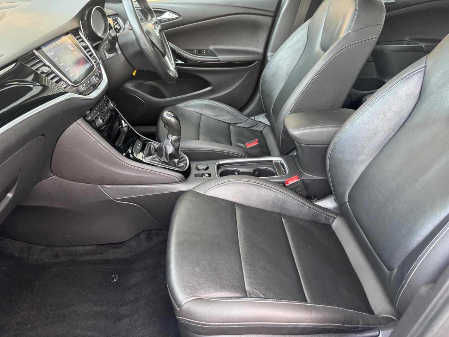 Used Vauxhall Astra 2017 for sale - 77343762: Photo 27