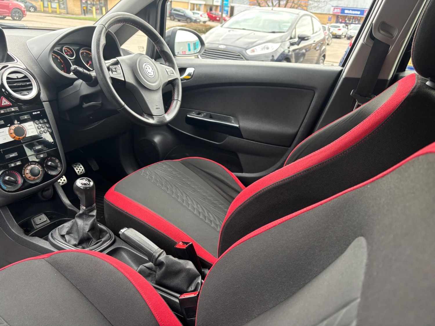 Used Vauxhall Corsa 2011 for sale - 77073980: Photo 8
