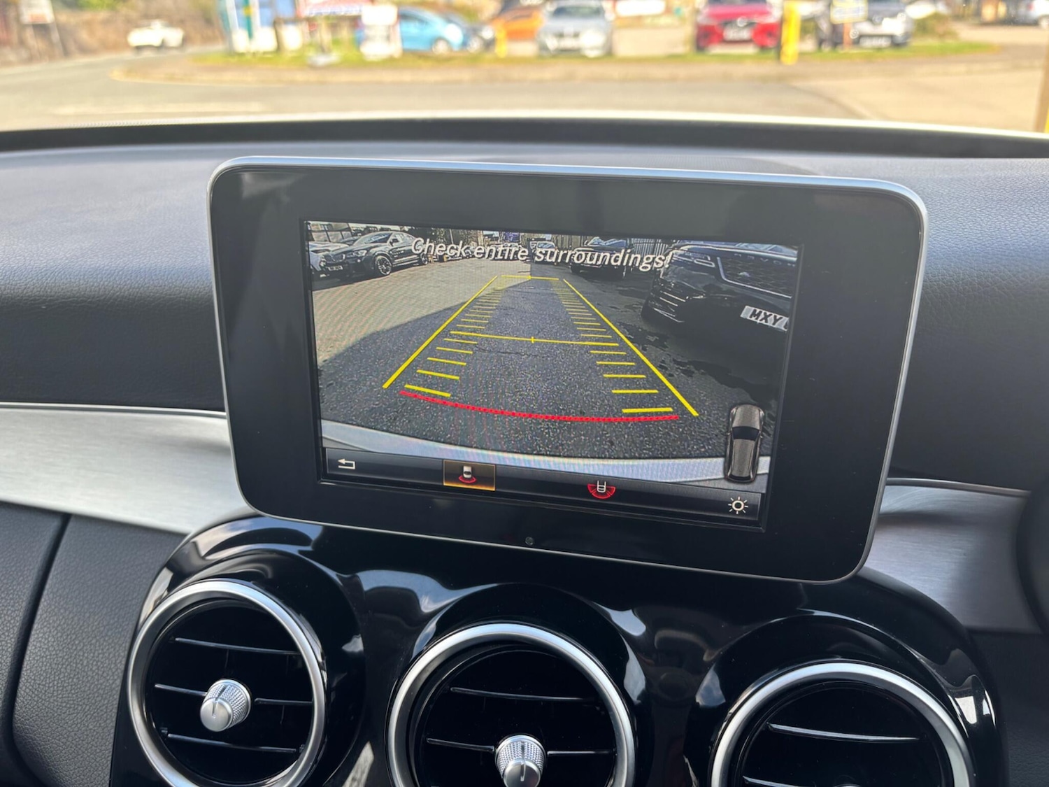 Used Mercedes-Benz C Class 2015 for sale - 77993403: Photo 11