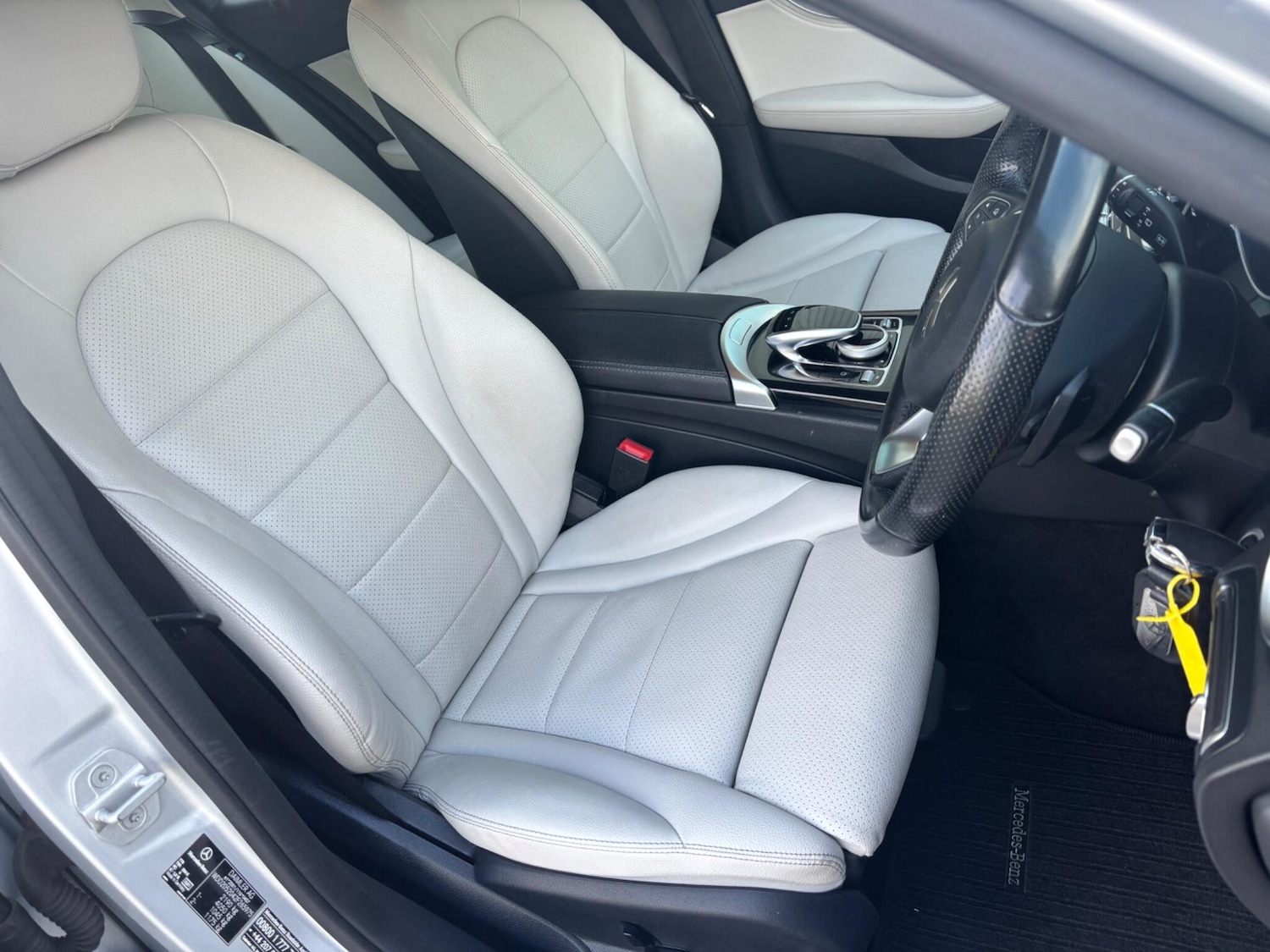 Used Mercedes-Benz C Class 2015 for sale - 77993403: Photo 13