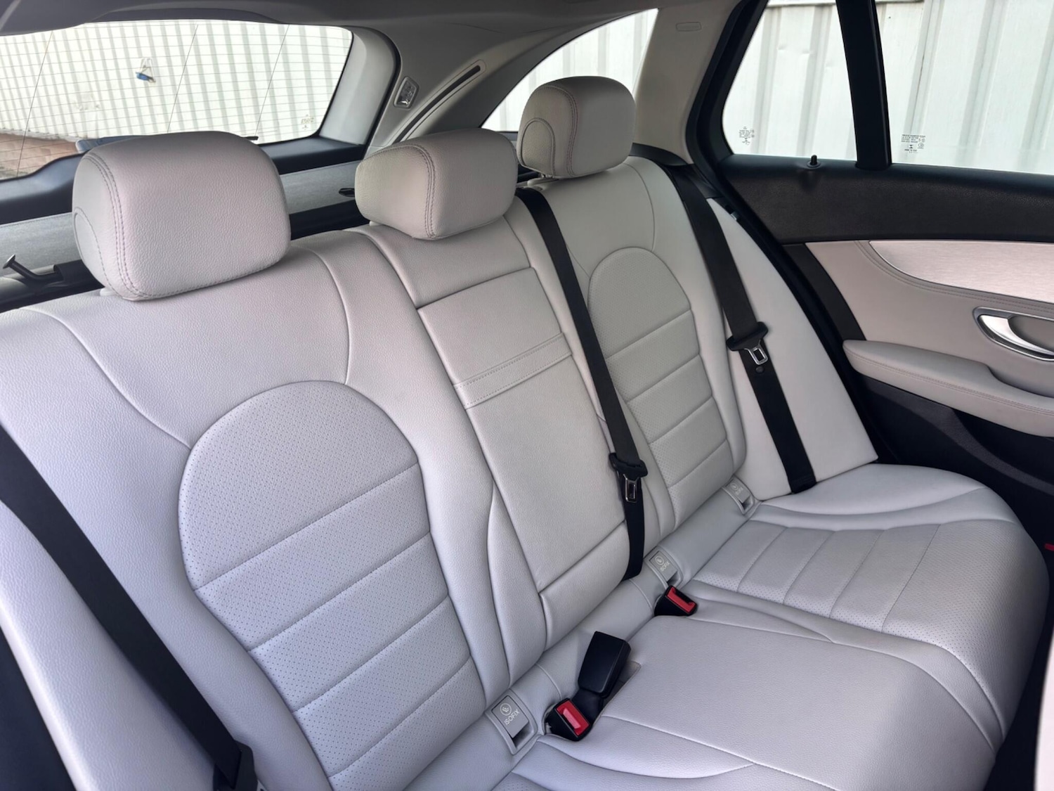 Used Mercedes-Benz C Class 2015 for sale - 77993403: Photo 17