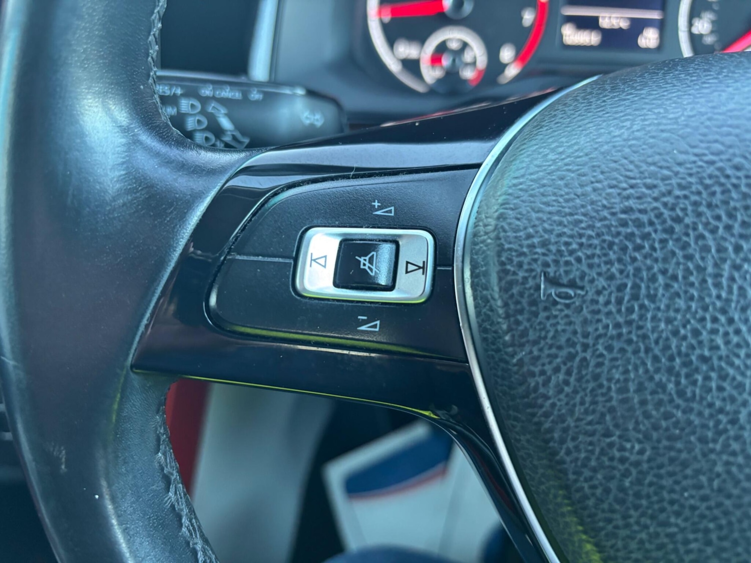 Used Volkswagen Polo for sale - 77982261: Photo 27