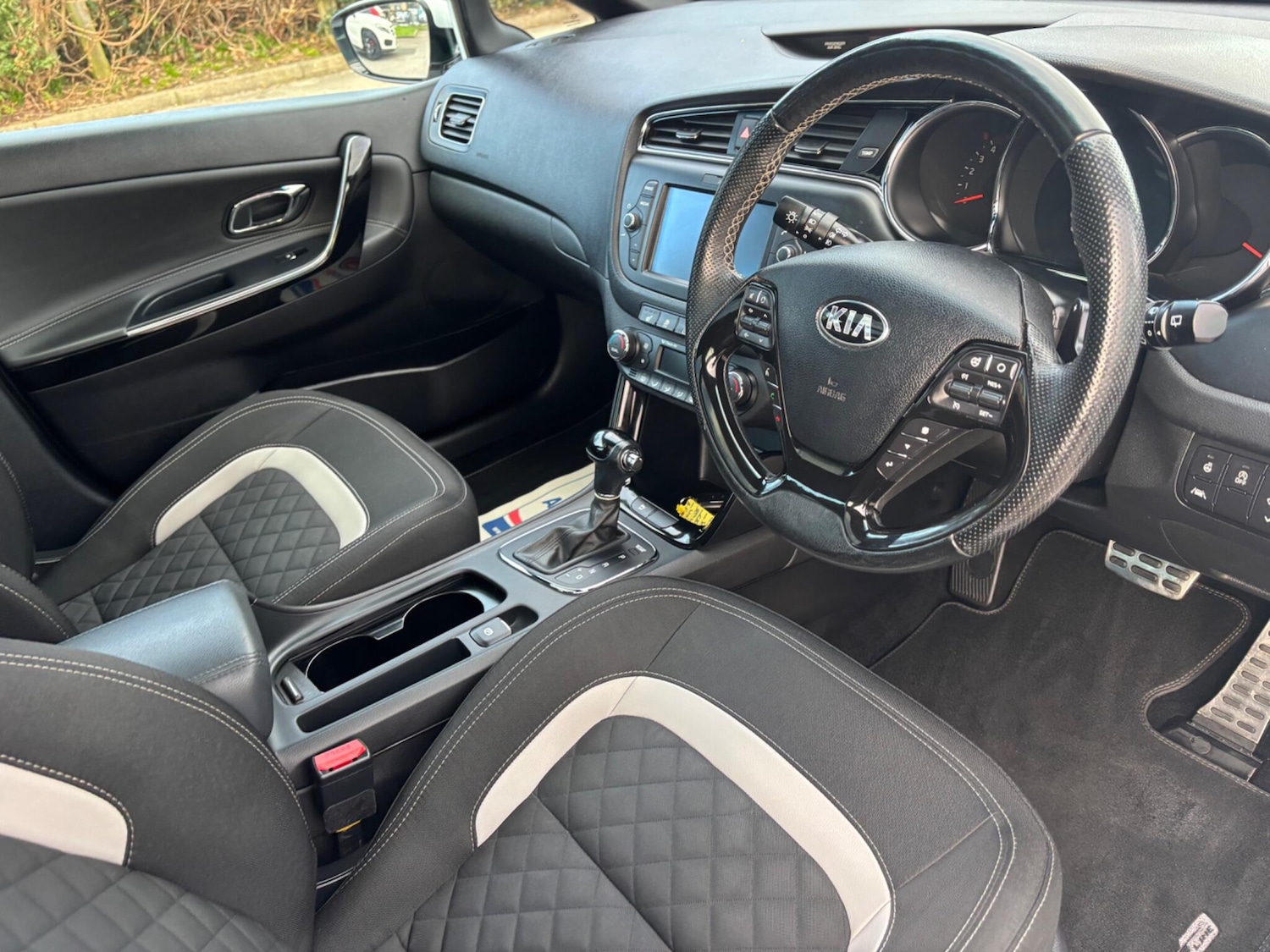 Used Kia Ceed 2017 for sale - 77410958: Photo 17