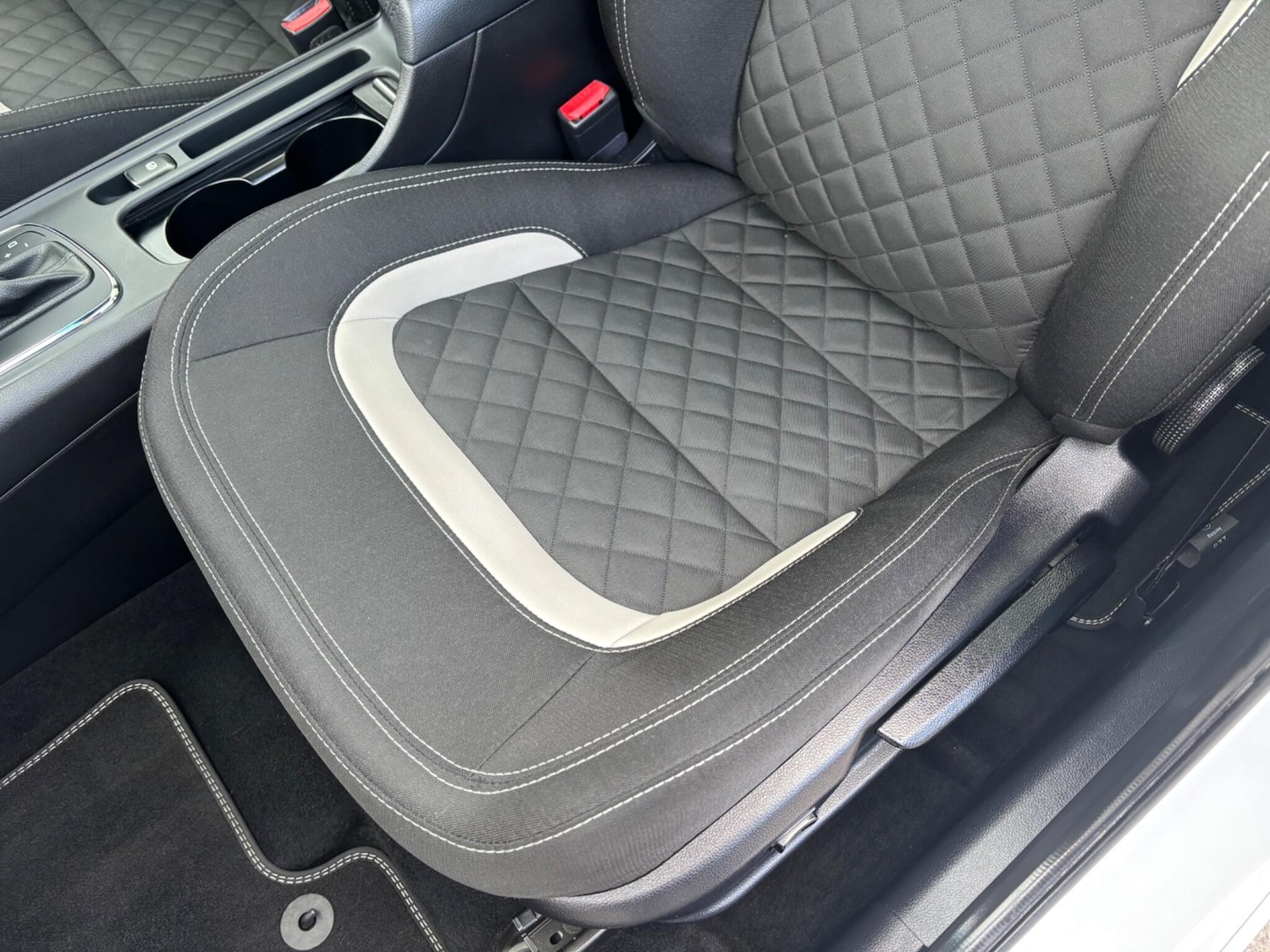 Used Kia Ceed 2017 for sale - 77410958: Photo 34