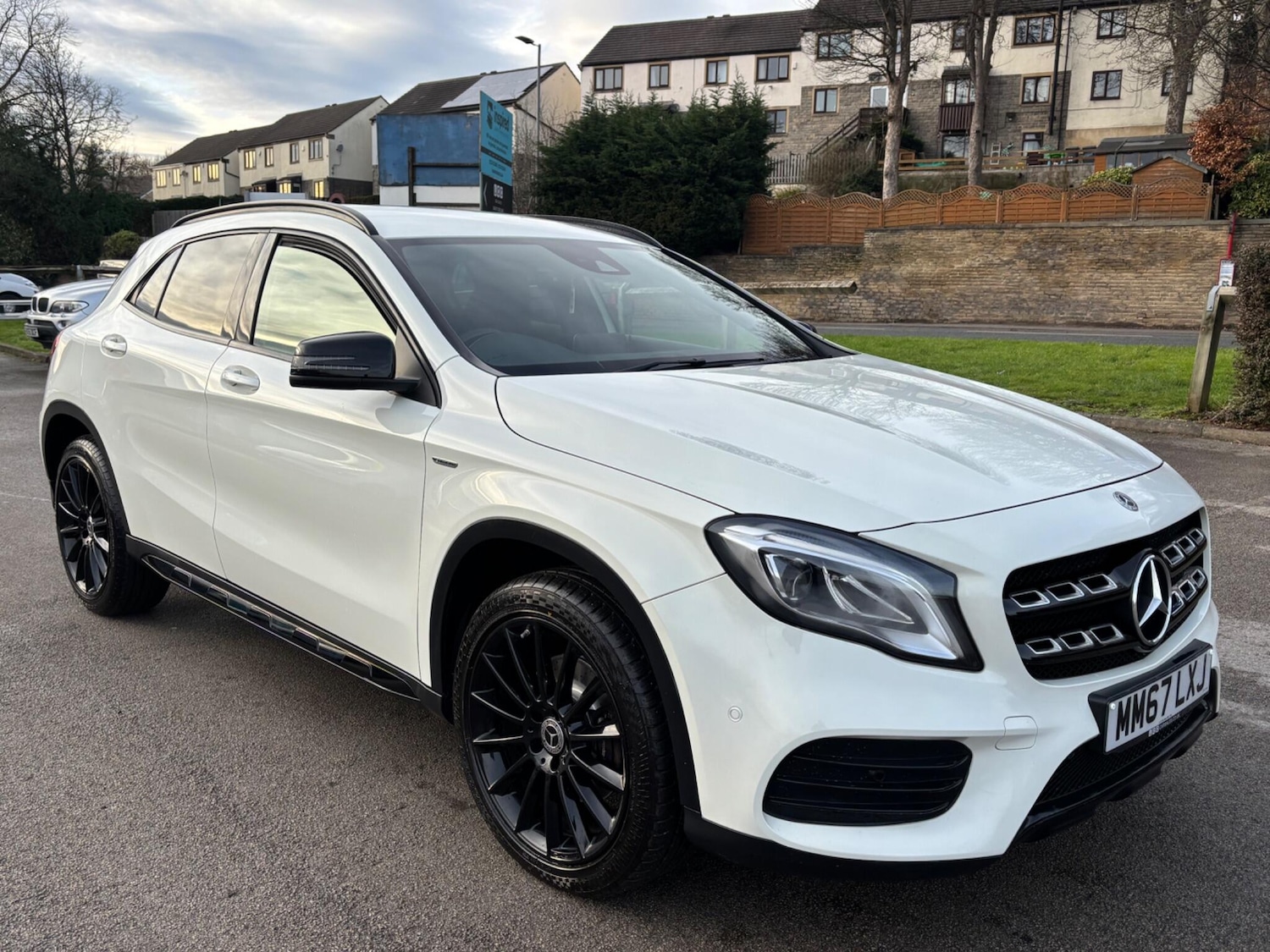 Used Mercedes-Benz GLA for sale - 77216063: Photo 3
