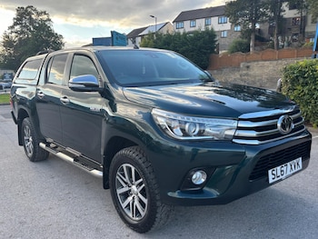 Used Toyota Hilux 2017 for sale - 76032380: Photo