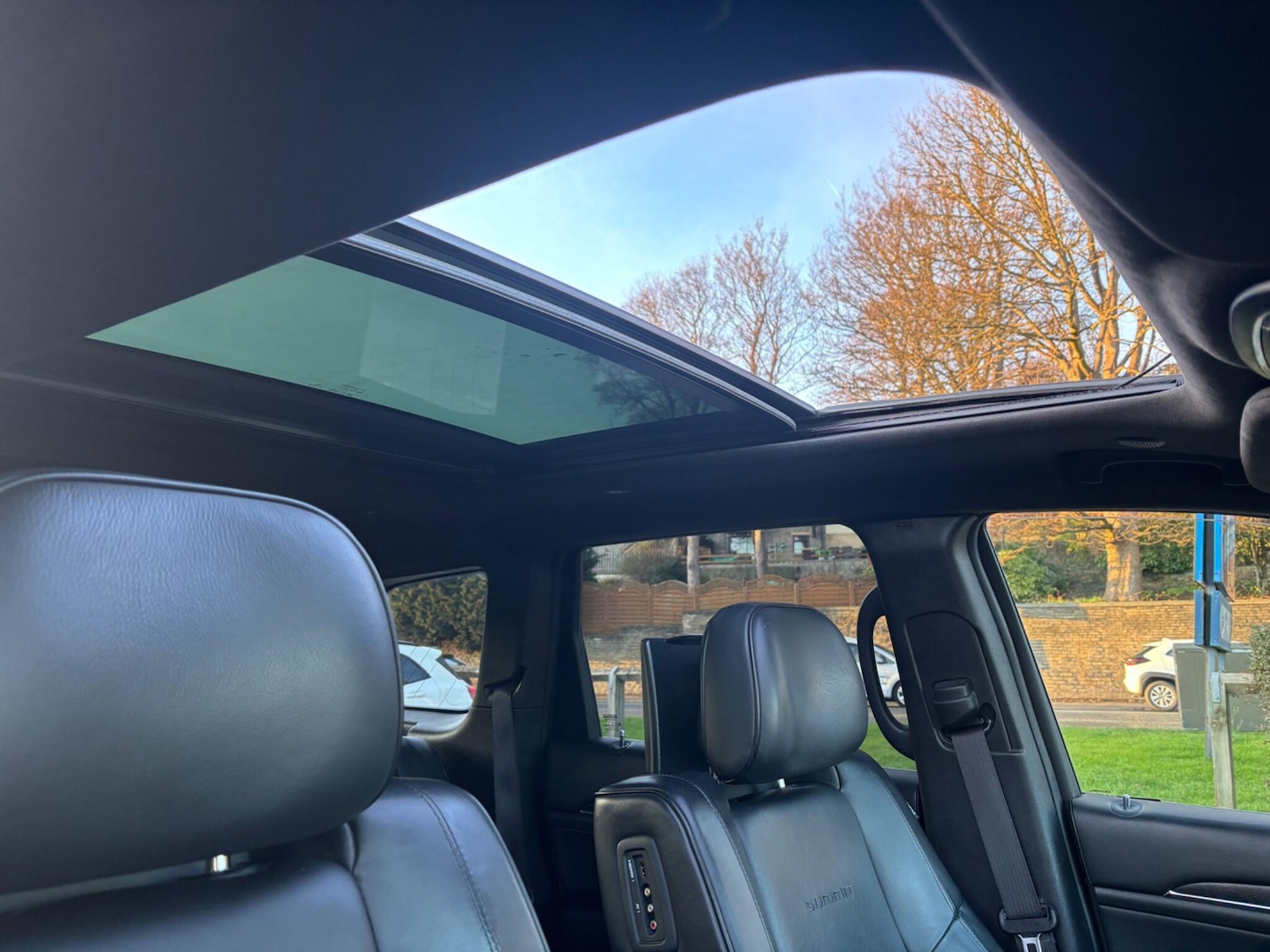 Used Jeep Grand Cherokee 2017 for sale - 77131204: Photo 11