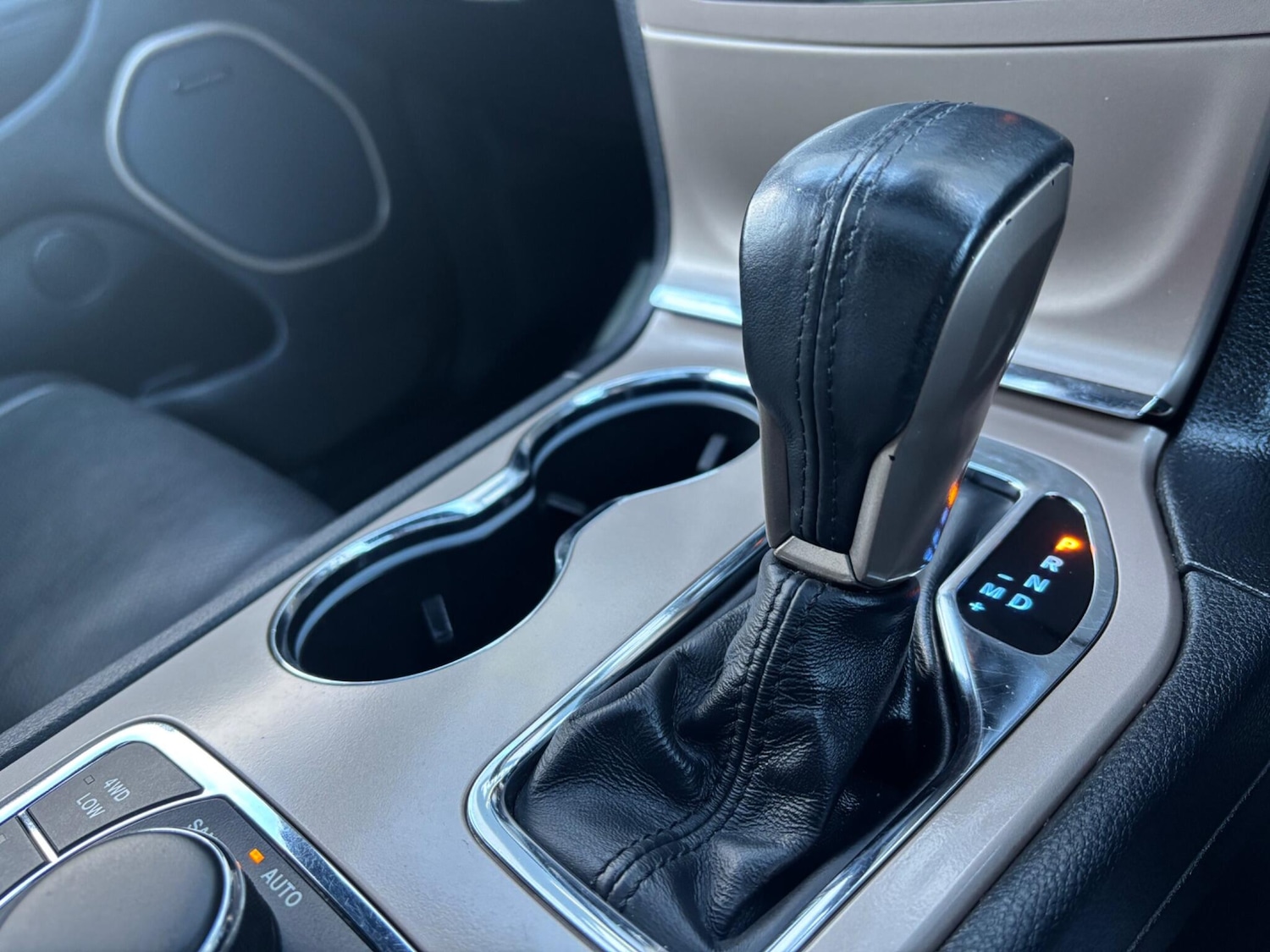 Used Jeep Grand Cherokee 2017 for sale - 77131204: Photo 22