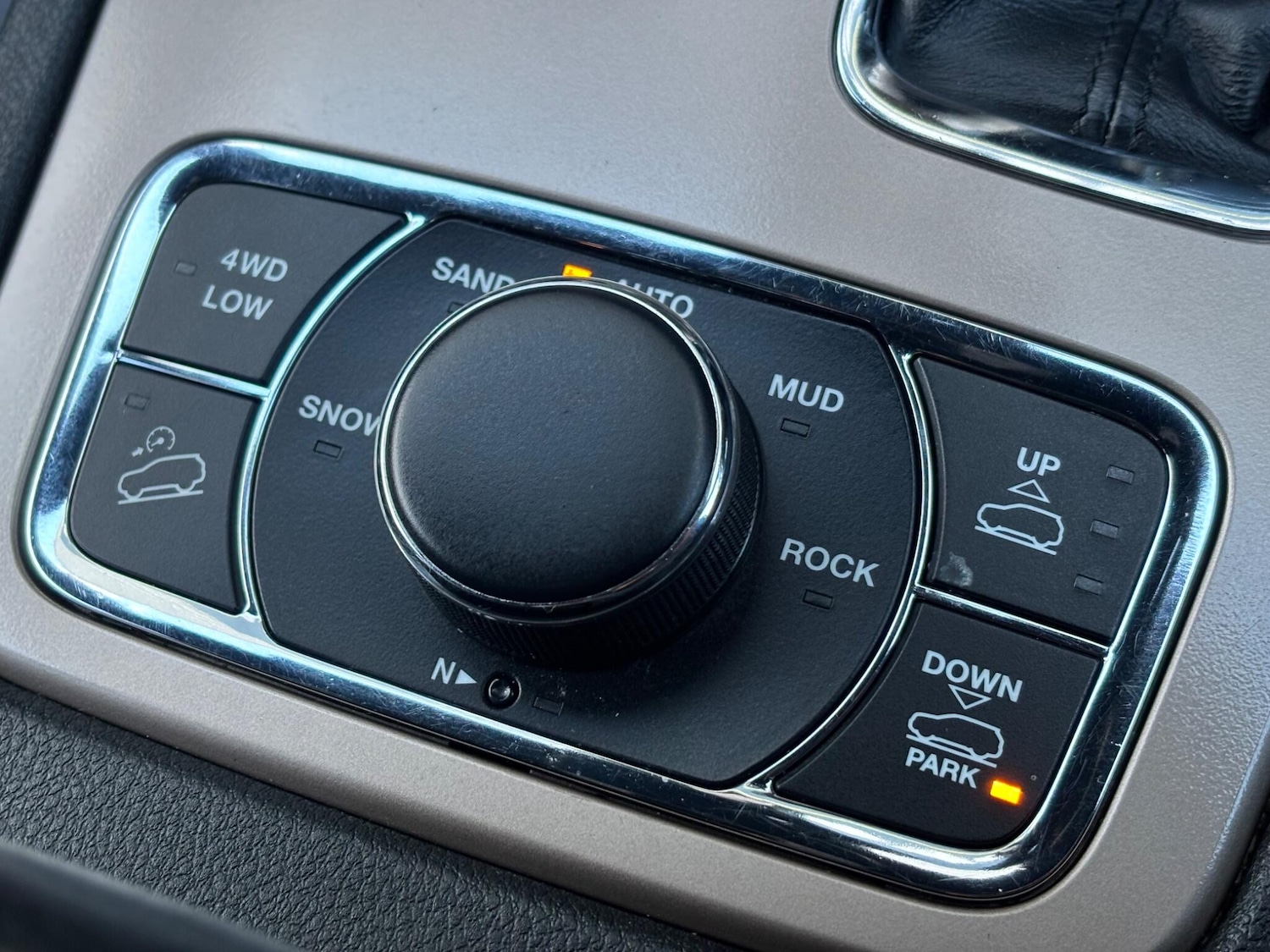 Used Jeep Grand Cherokee 2017 for sale - 77131204: Photo 29