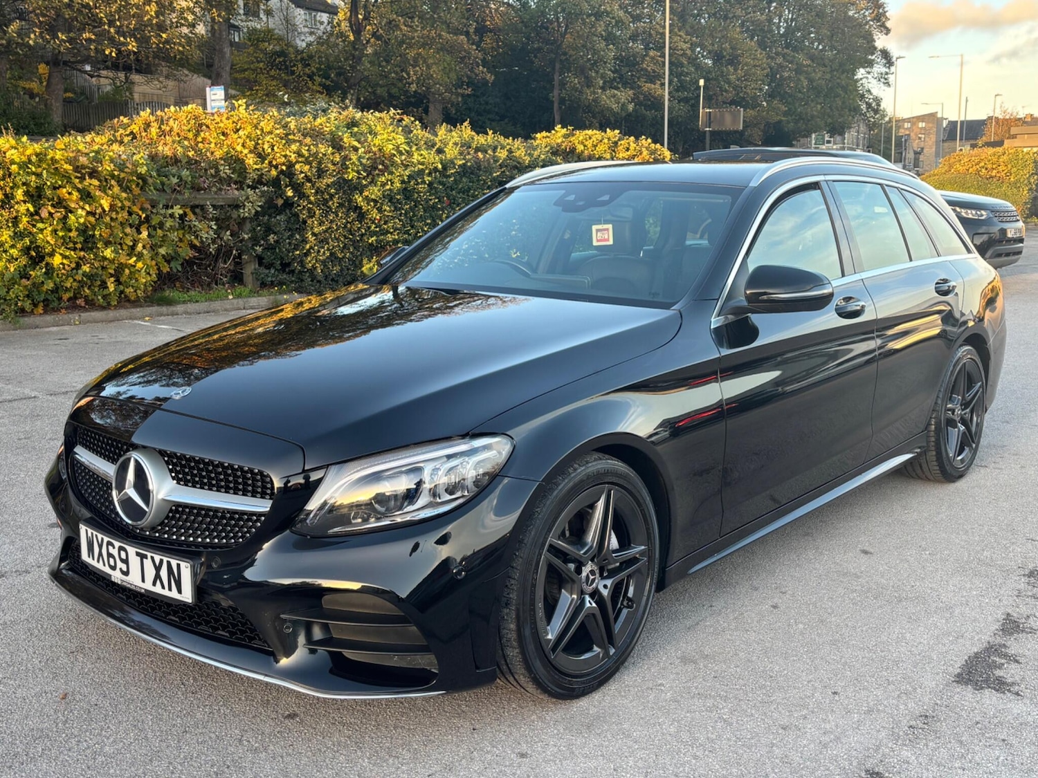 Used Mercedes-Benz C Class 2019 for sale - 76423525: Photo 1