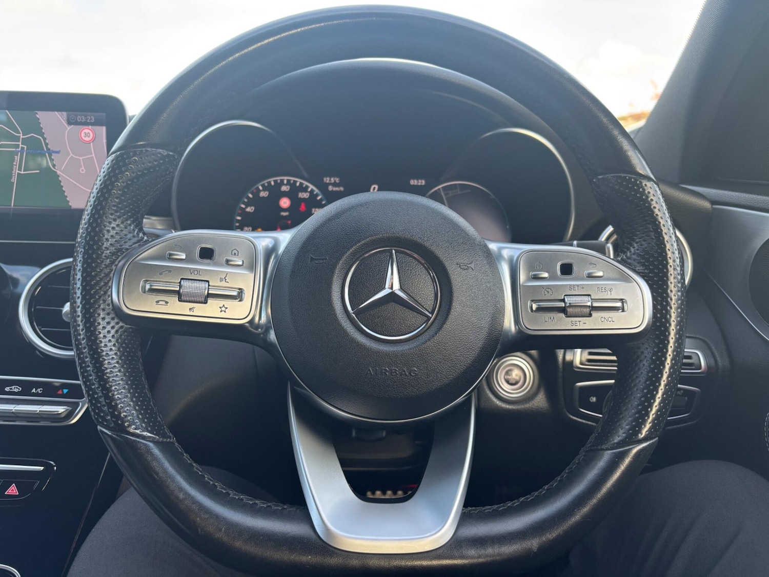 Used Mercedes-Benz C Class 2019 for sale - 76423525: Photo 25