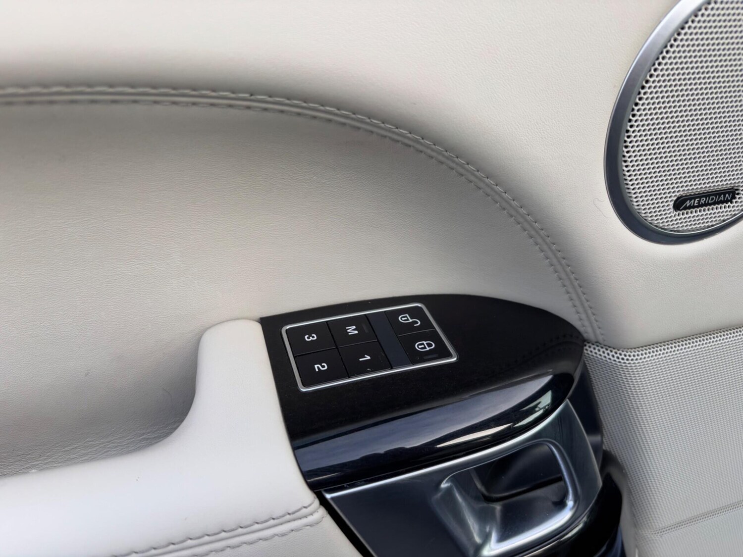 Used Land Rover Range Rover 2014 for sale - 76607061: Photo 28