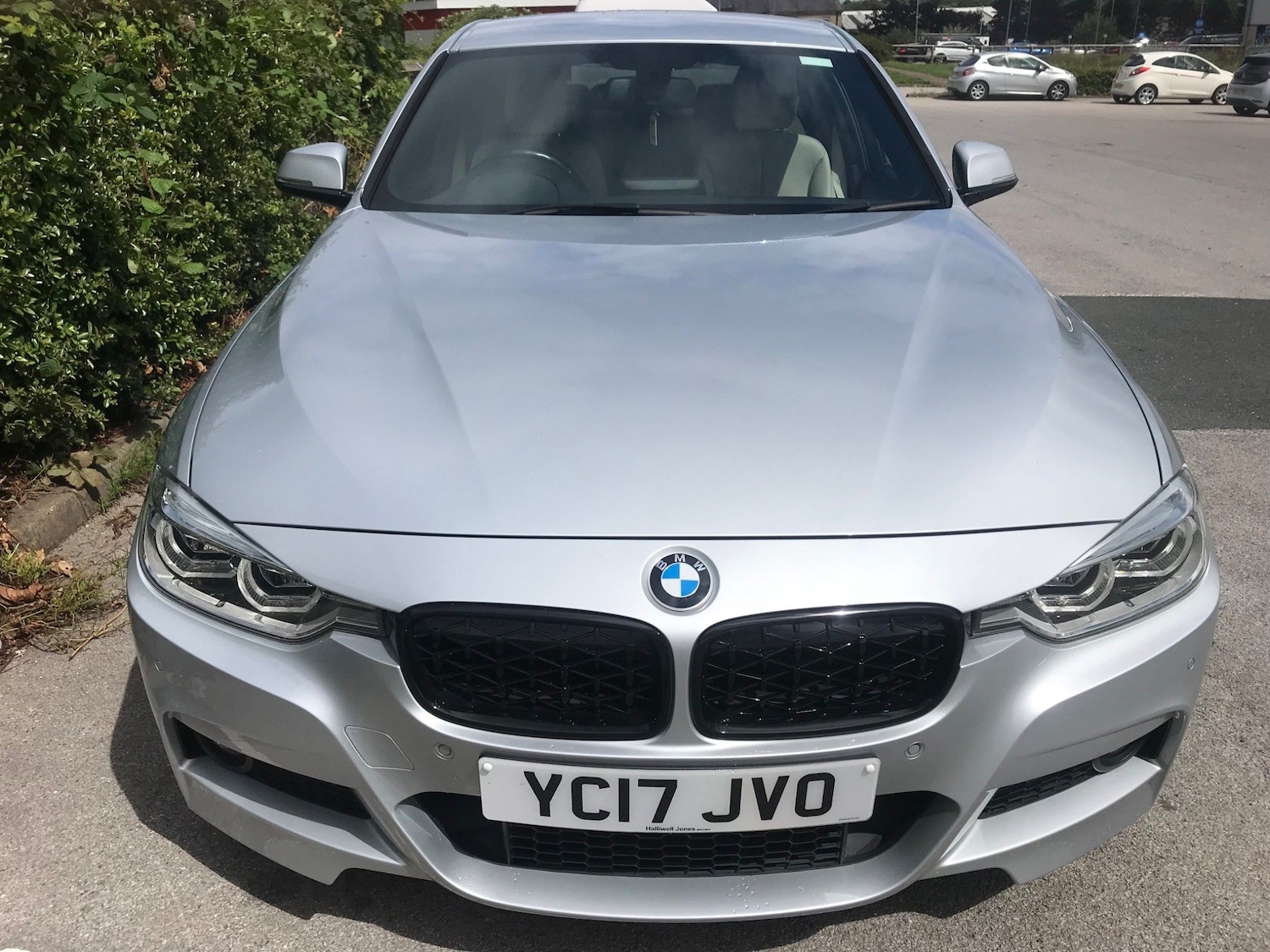 Used BMW 3 Series 2017 for sale - 77456248: Photo 2