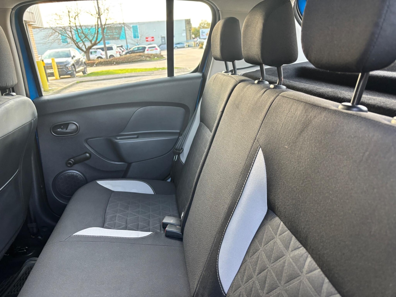 Used Dacia Sandero Stepway 2015 for sale - 76658672: Photo 12