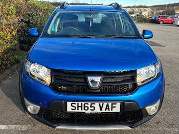 Used Dacia Sandero Stepway 2015 for sale - 76658672: Photo