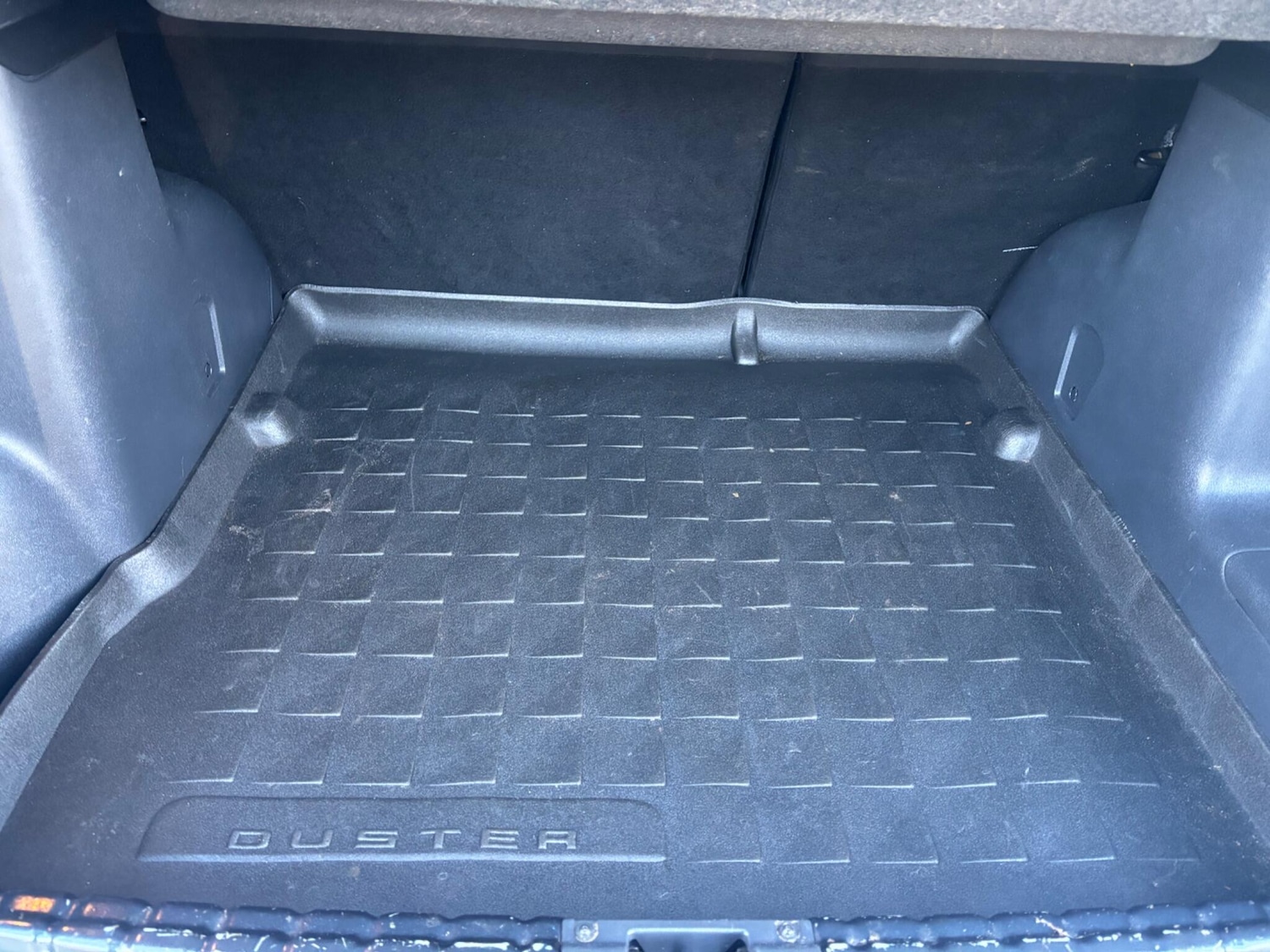 Used Dacia Duster 2015 for sale - 76898666: Photo 18