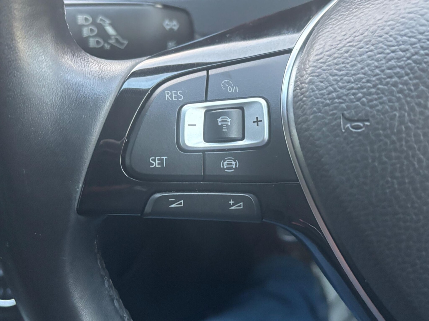 Used Volkswagen Golf 2019 for sale - 76899570: Photo 19