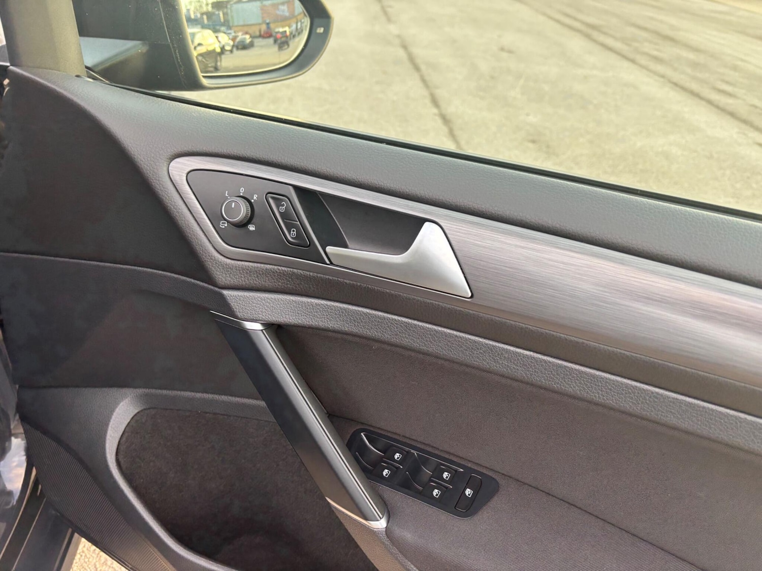 Used Volkswagen Golf 2019 for sale - 76899570: Photo 22